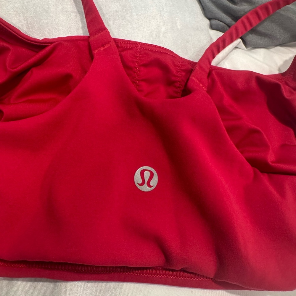 lululemon sports bra - Picture 2 of 7